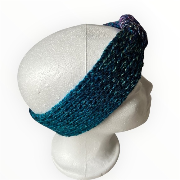 Handmade Knit Headband - Picture 3 of 3